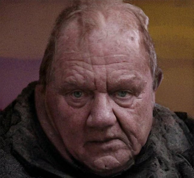 user_10/dune-if-characters-closely-resembled-their-description-in-v0-6sn9ahi4hqoc1_75d4c811-3198.jpg