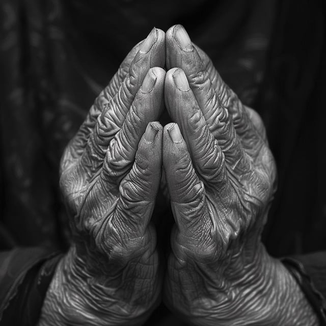 user_10/praying-hands-v0-1xo09rc4i2oc1_d3d62b1a-96d1-4ebb-9965-e3eaff8cd6f2.jpg