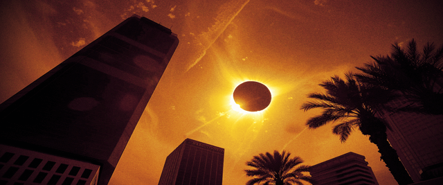 user_10/shots-from-christopher-nolans-upcoming-film-the-last-solar-v0-btqqjx6x5dpc1_17ff036d-95f.png