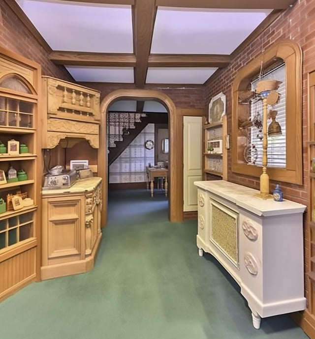 user_10/zillow-listing-v0-tsbfopv3eegc1_9c797de8-d695-4064-91f1-7628c37b23a4.jpg